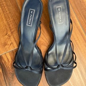 Black size 10 heeled sandals